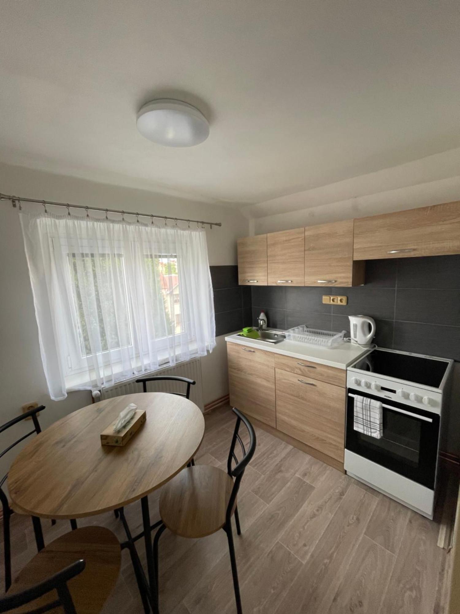 Apartmany Ferie Decin Eksteriør billede